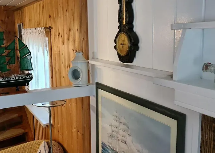 Fischlandhus * 奥茨塞巴德·迪尔哈根